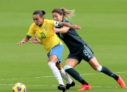 英雄联盟总决赛2025-欧洲精英球队再夺冠军：实力横扫对手！