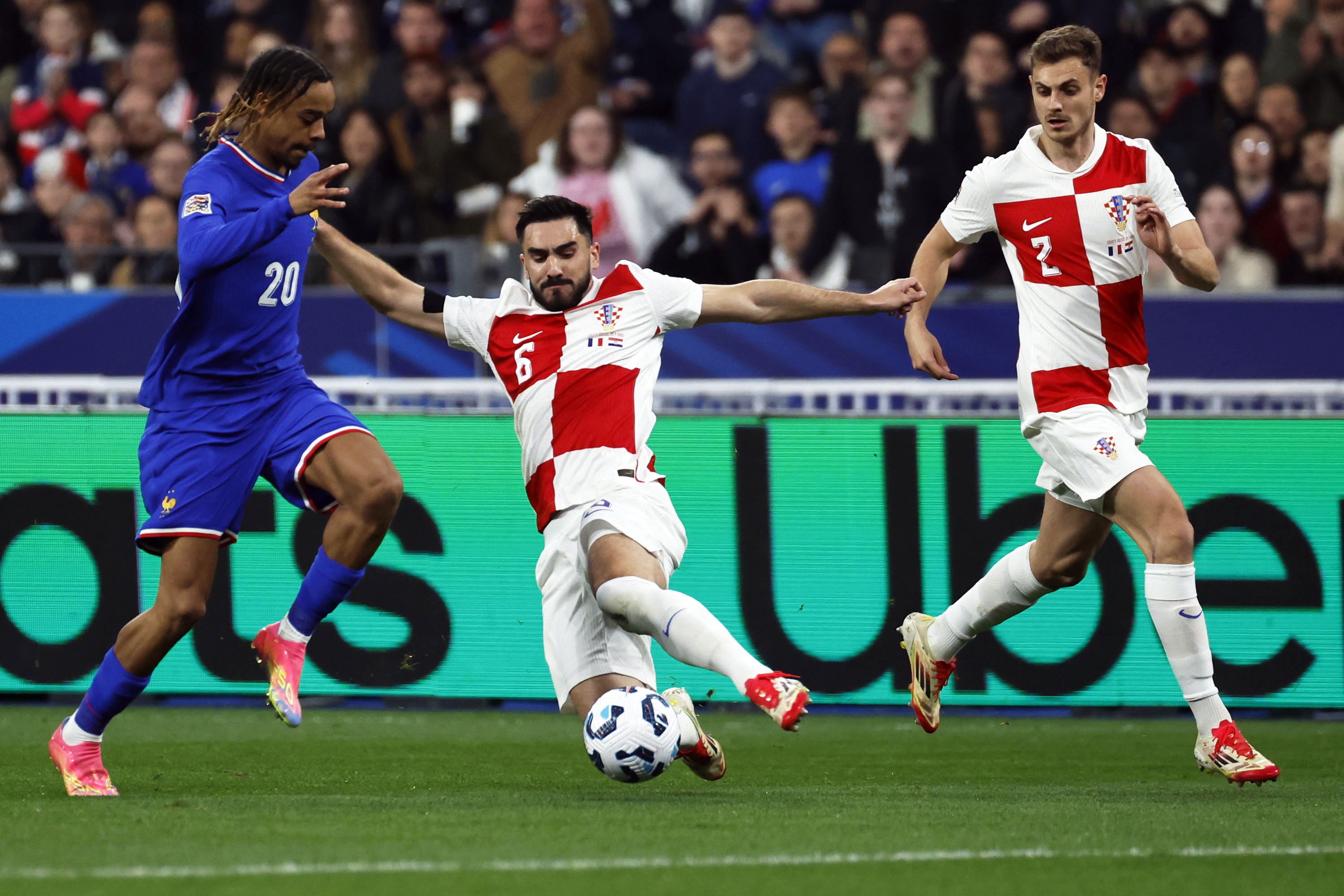 欧国联比赛:塞内加尔队大比分获胜,排名上升 欧国联比赛:塞内加尔队大比分获胜,排名上升