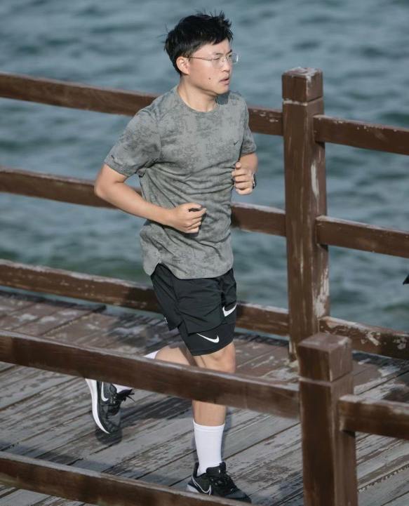 LPL球员突破自我,表现堪称完美的简单介绍 LPL球员突破自我,表现堪称完美的简单介绍