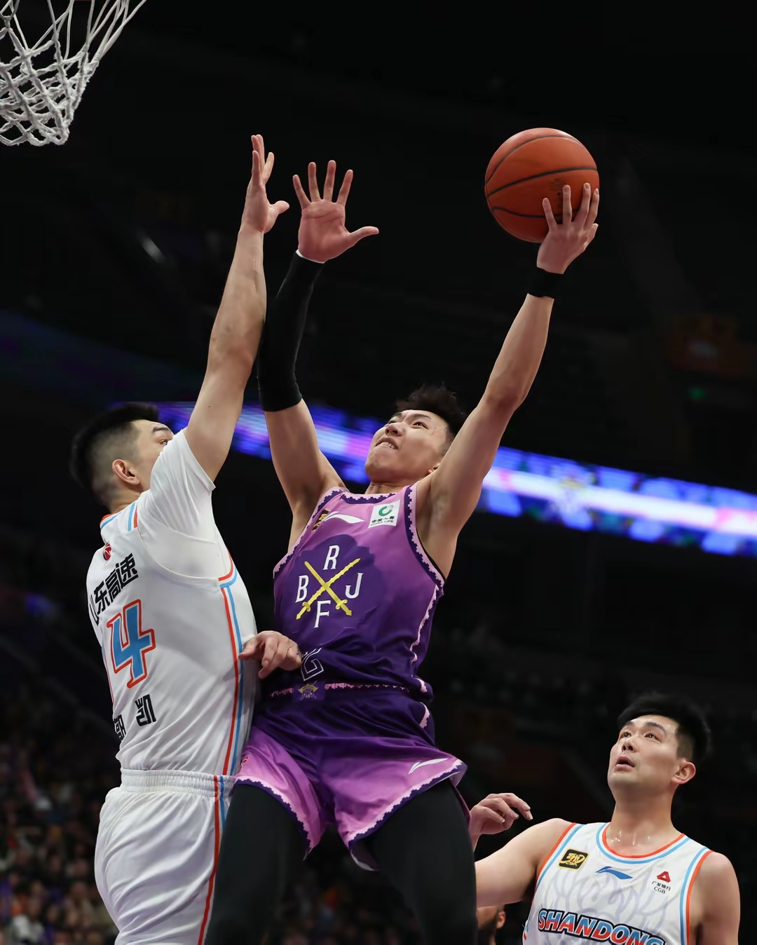 CBA选手爆冷获胜,专家预测失准 CBA选手爆冷获胜,专家预测失准