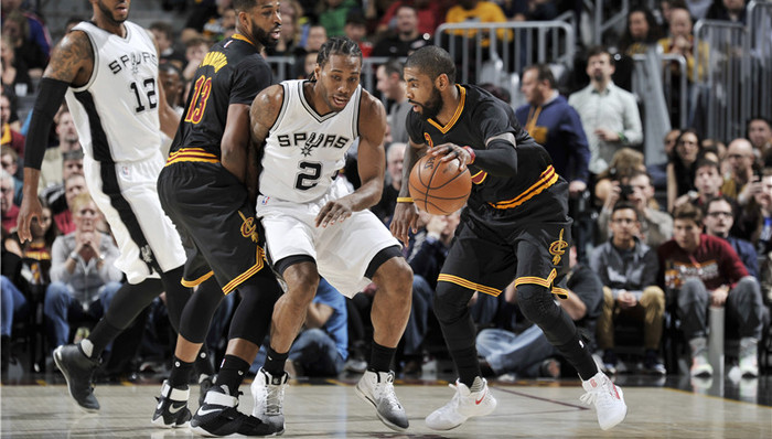 关于辽宁队鏖战四川队，伦纳德关键制胜的信息