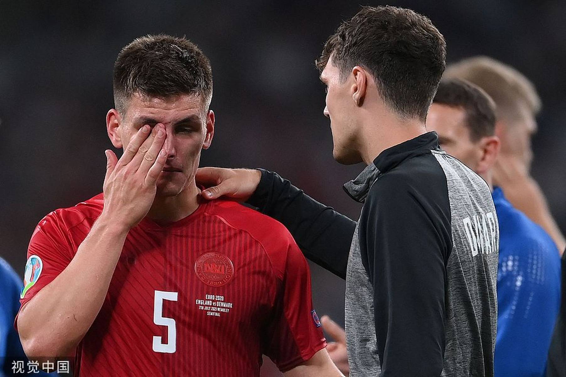 丹麦队鏖战德国队,郑思维统治全场 丹麦队鏖战德国队,郑思维统治全场