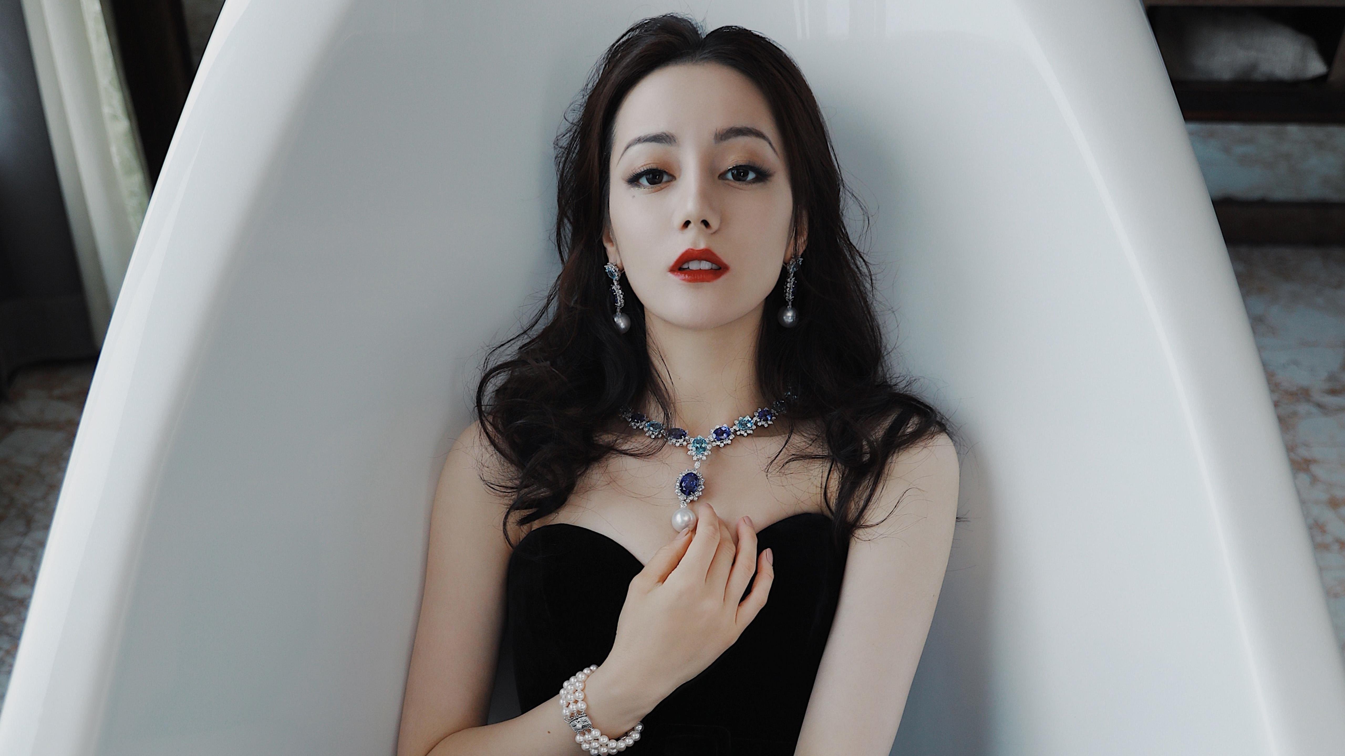 西决生死夜,詹姆斯用血肉之躯完成的,是一场军事级拆解