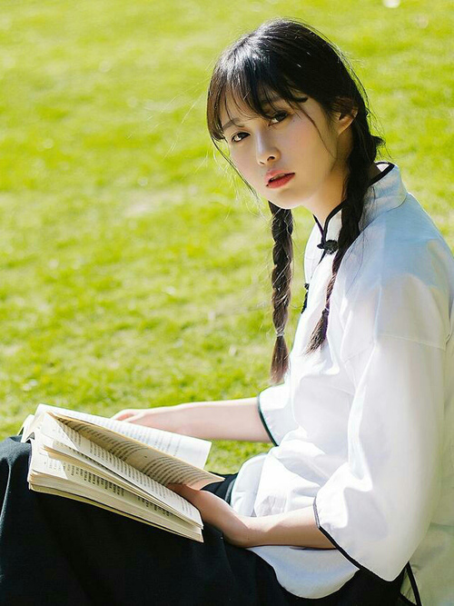 双重引擎轰鸣,F1巴林揭幕战前瞻与新疆男篮的战术压制哲学