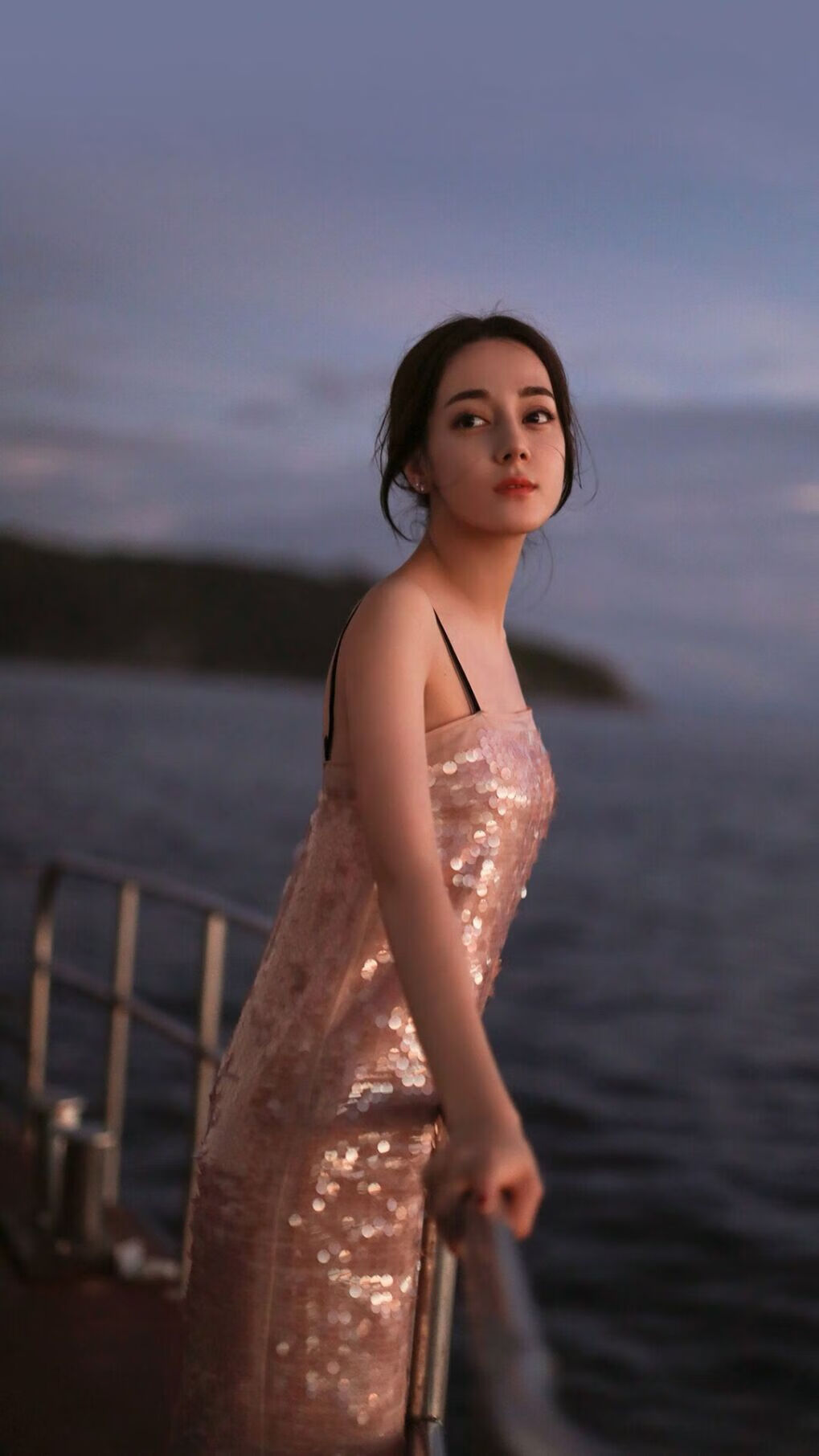 虚拟跨洋对决，当山西队遇上开拓者，福克斯这样定义巨星价值