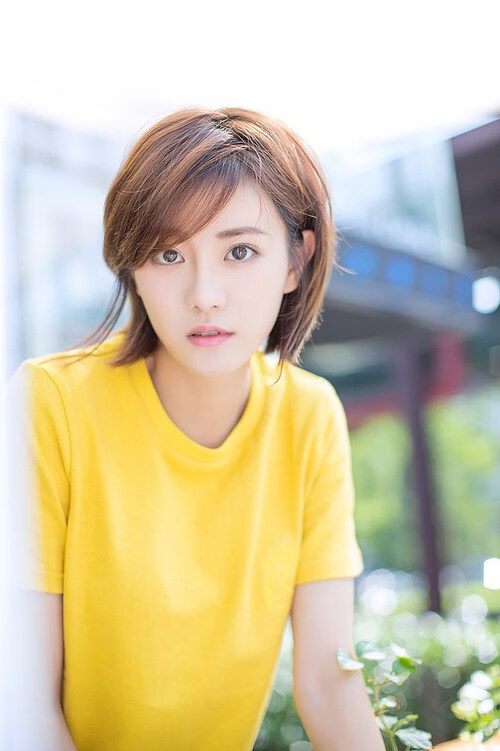 冰岛绝杀加纳，德布劳内主宰排名战，足球世界的双重震撼